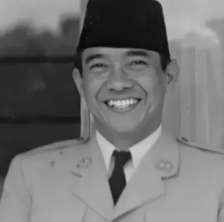 soekarno-2.png